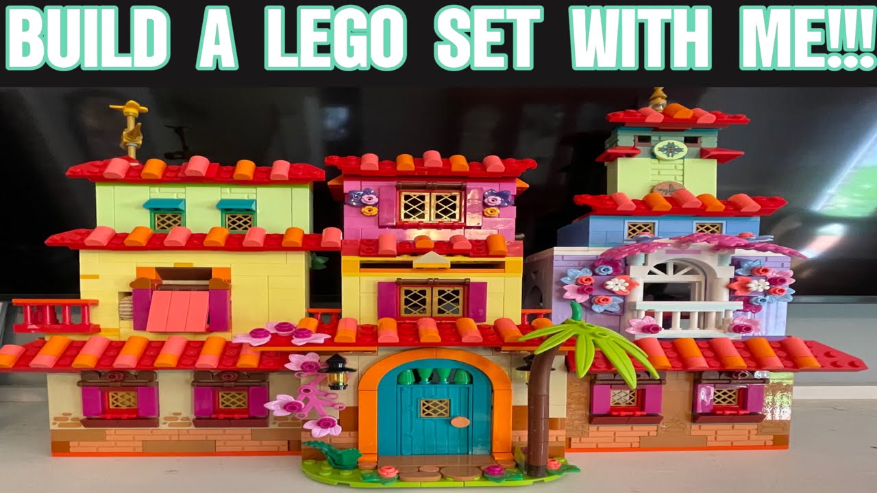 BUILD A LEGO SET WITH ME!!!😄 (Building Lego Disney’s “Encanto House” Lego Set!)