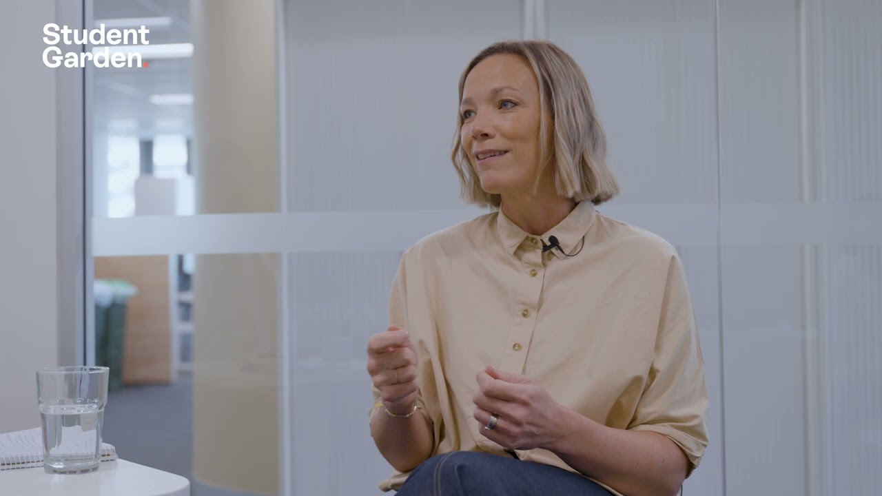 Bev Bury: Top Tips from Flinders University’s CMO on Higher Education Marketing