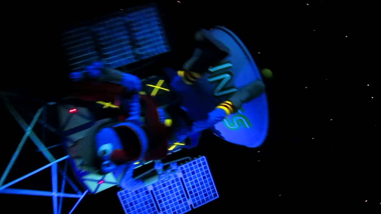 Sesame Street Spaghetti Space Chase Ride - Universal Studios Singapore