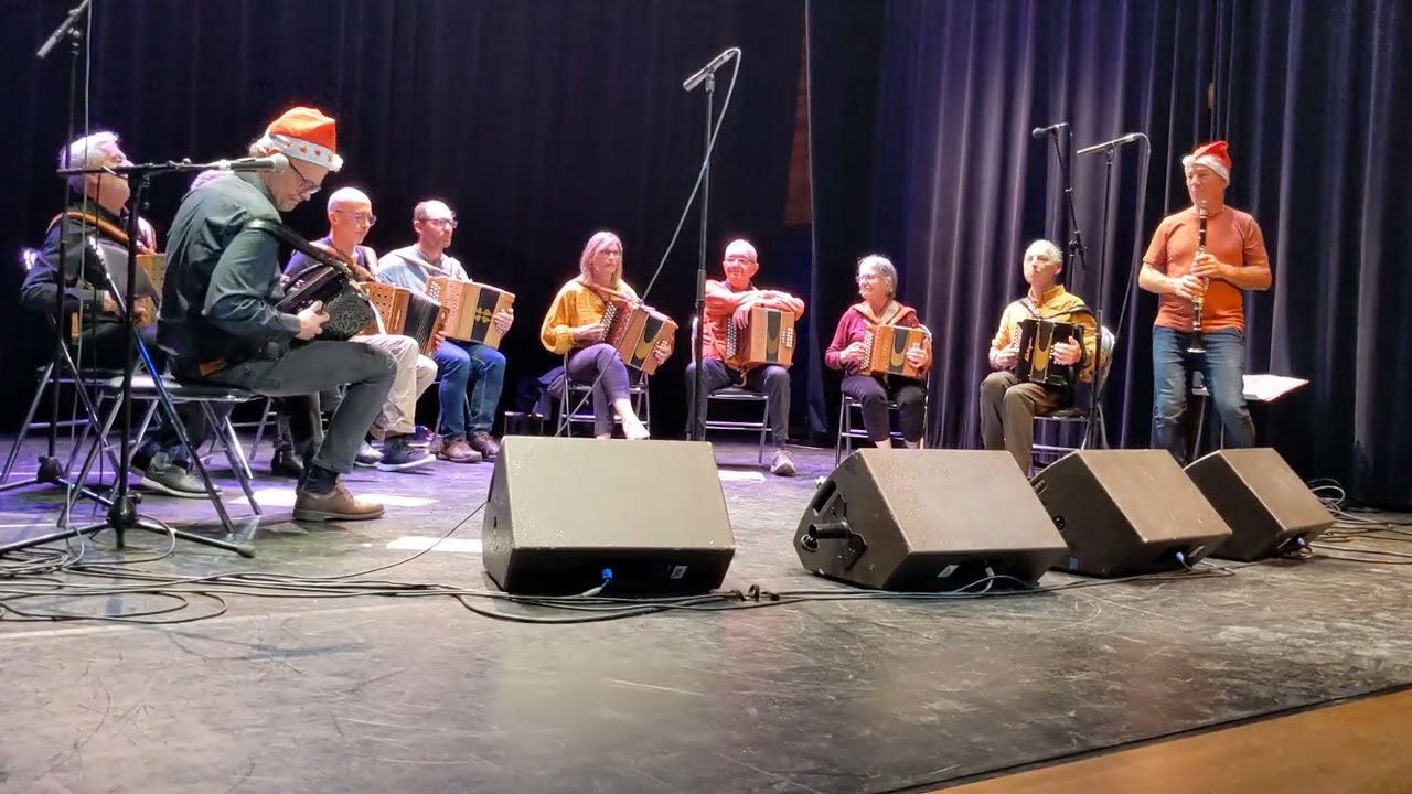 Port on Bhrather + Cercle à François (cercles circassiens) [Martin O'Connor, François Le Tron]