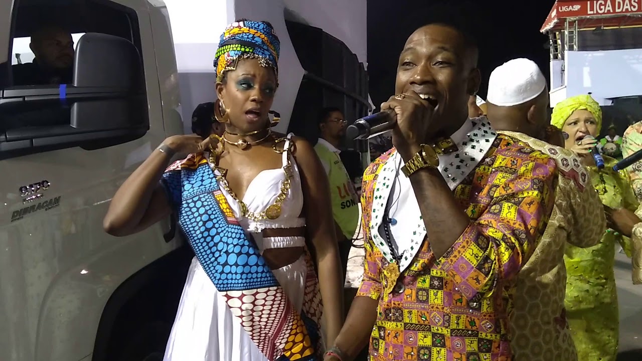 Camisa Verde e Branco - Largada do Desfile Oficial 2019 - TVSASP
