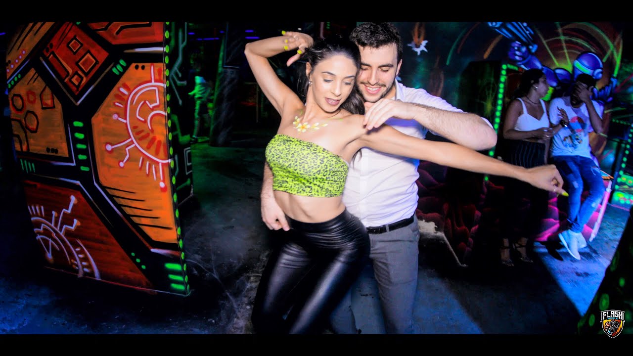 Matias And Paz @Social Sensual Bachata Dance [Tu Vecina]