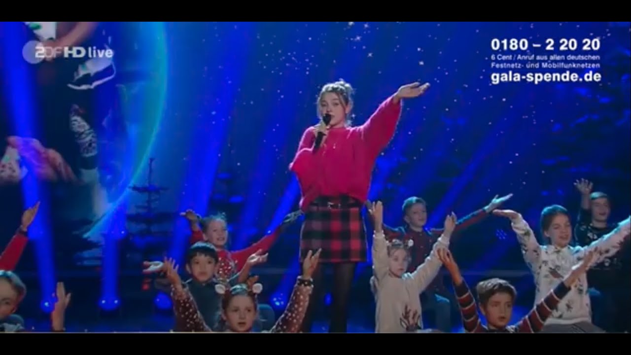 Emily Dietrich und die Lucky Kids bei Carmen Nebel Die Schönsten Weihnachts-Hits
