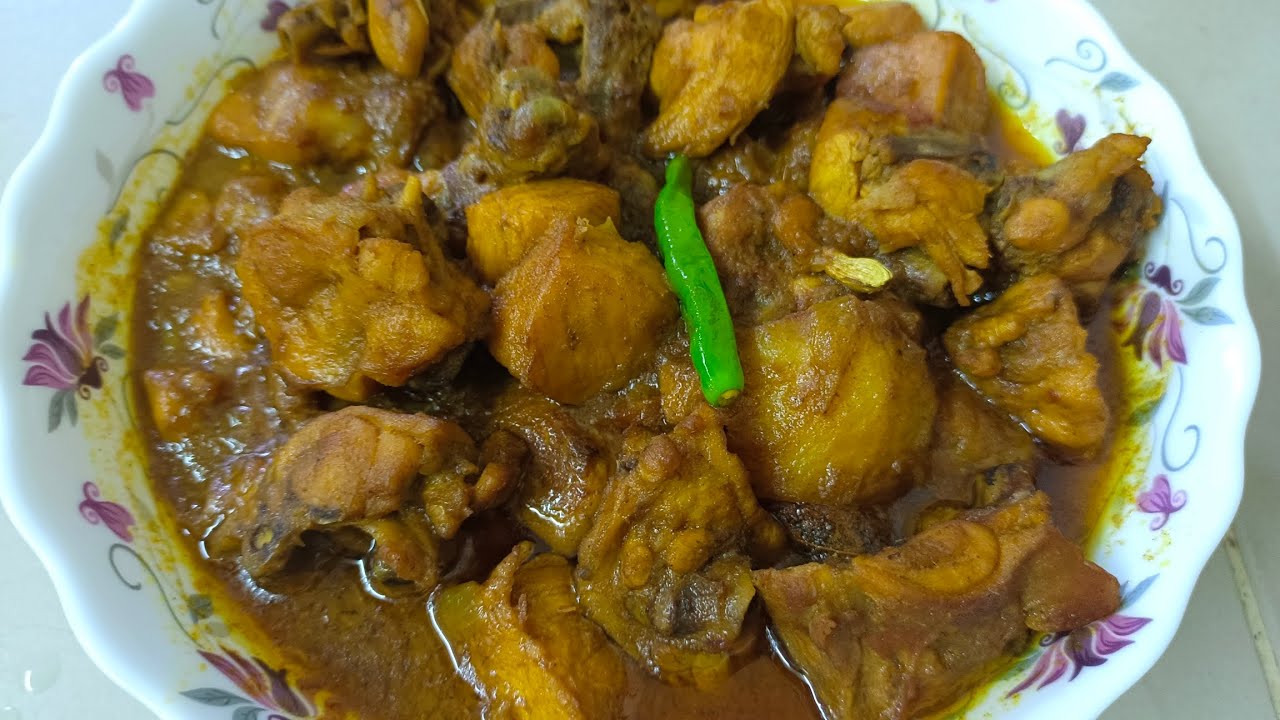 চিকেন কষা। ব্রয়লার মুরগি এইভাবে রান্না করে দেখুন একবার। chicken kosha Bengali style ।