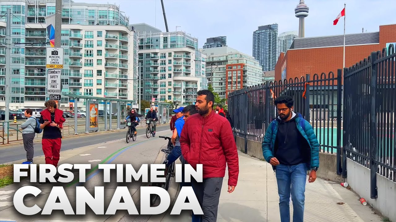 My First Time in Canada : Toronto City Airport to Midtown w/ @JohnnyStrides in October 2022
