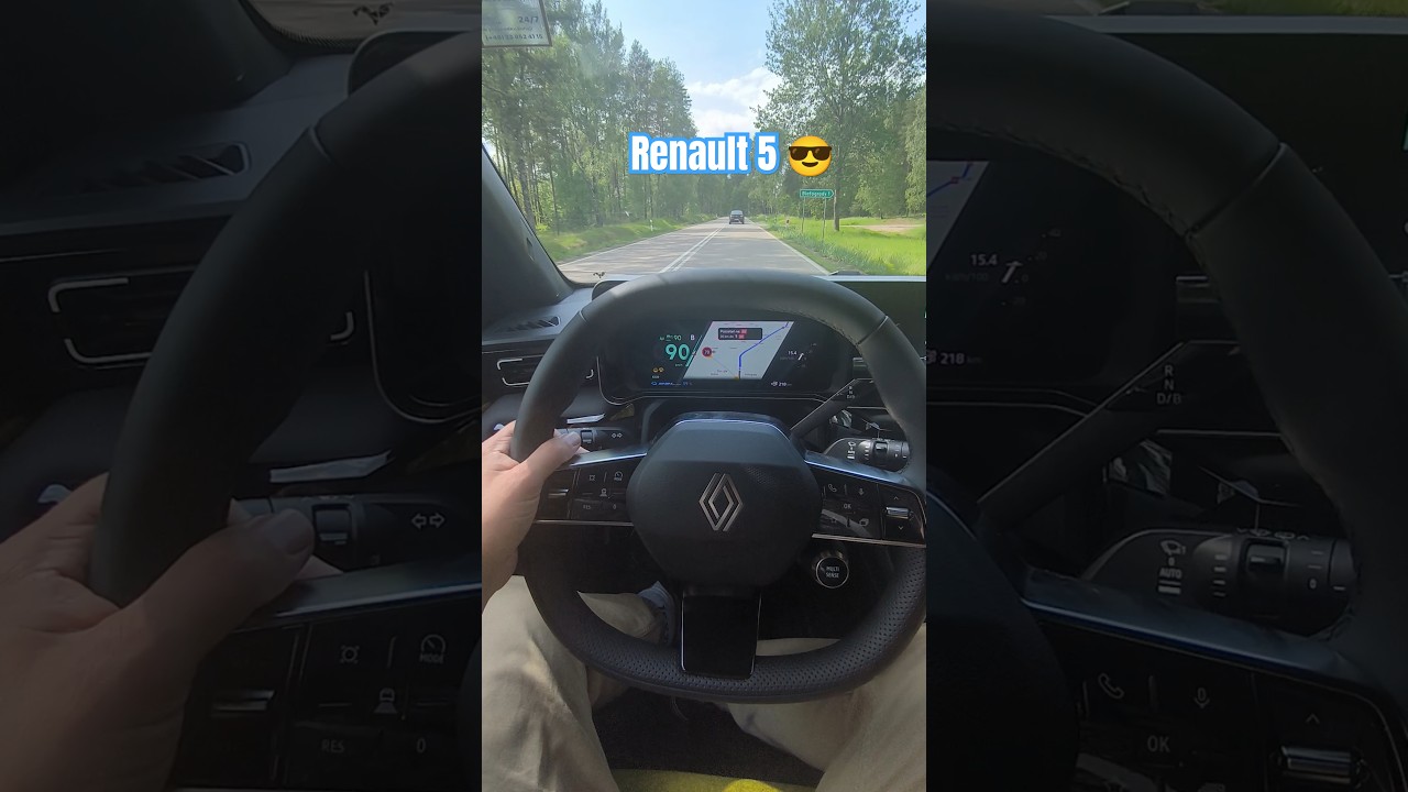 Renault 5 się testuje 😎 #renault #renault5 #autotest #ev #electric #renaultsport