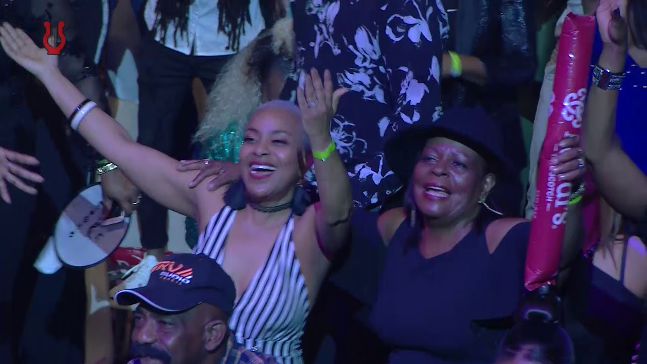 Ray lauffer  -  Gentz tre Chic ( PROM´E FINALISTA  2019)