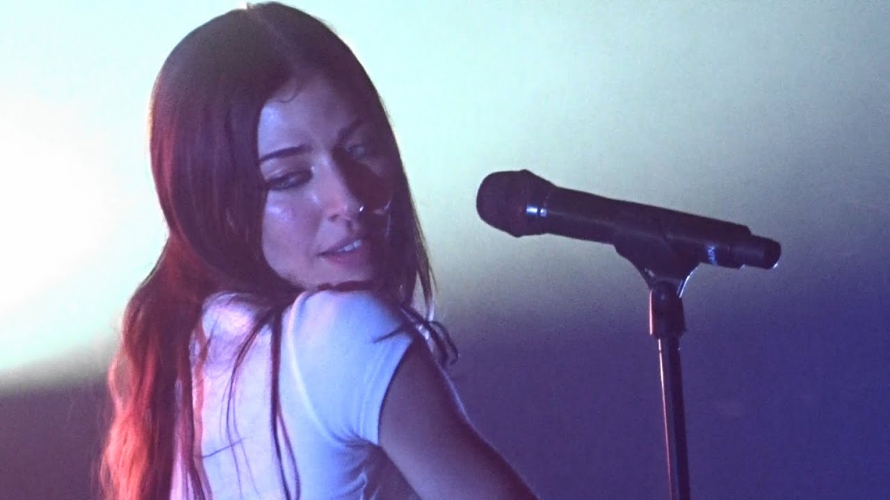Caroline Polachek - Hopedrunk Everasking / Door, Paradiso Amsterdam 24-02-2023