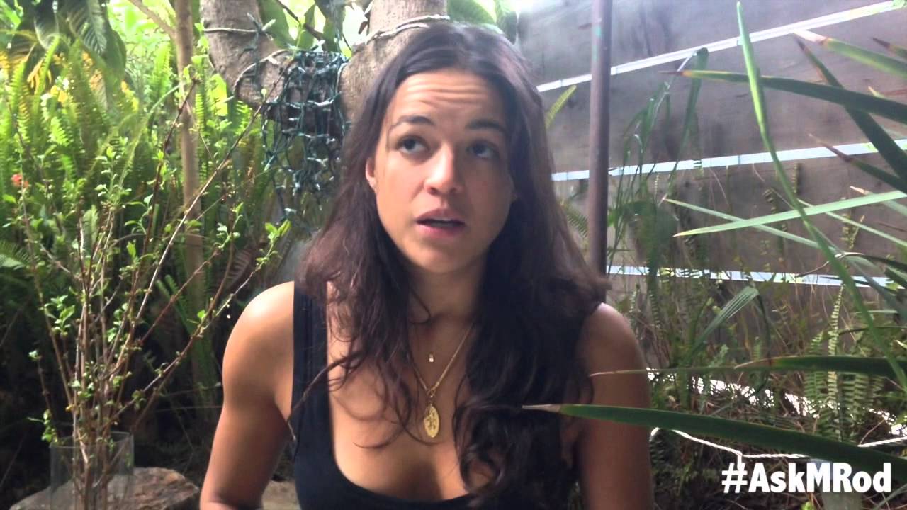 #AskMRod: Do you watch any TV series?