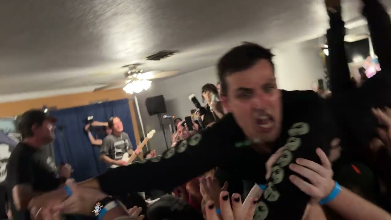 Silverstein - Bleeds No More (Billy's version) LIVE @ Amercian Legion Post 8 Las Vegas | 10.18.2024