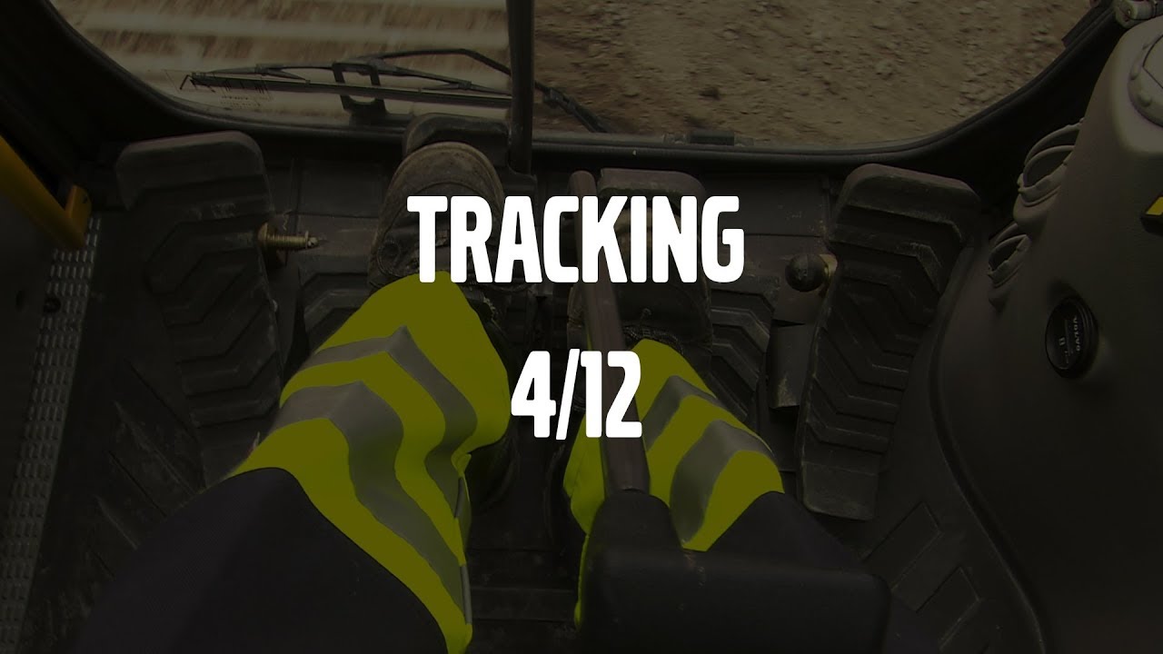 Tracking – Volvo Crawler Excavators E-series – Basic operator training – 4/12