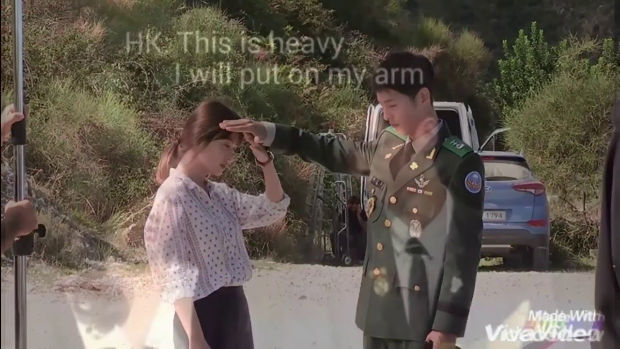 Song JoongKi is really sweet to Song Hye Kyo (SongSong Couple)