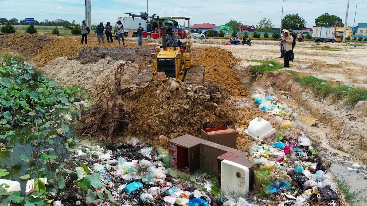 Fantastic New Actions! Filling Land By Skills Dozer Clear Grass & Trash, Pushing Into Sewerage Canal