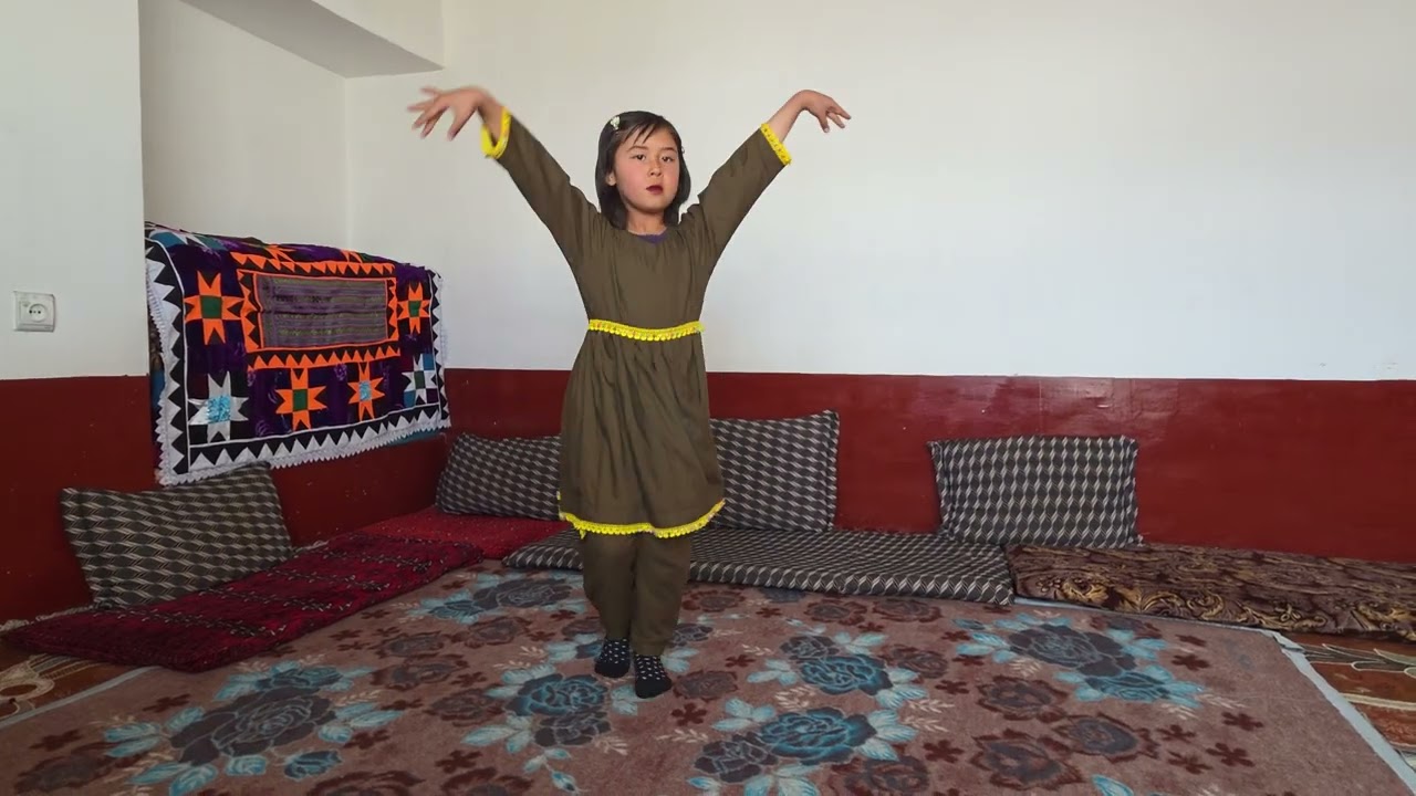 رقض زیبا از زوهل جان❤️❤️