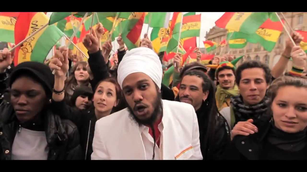 YaniSs Odua - Rouge Jaune Vert (Clip Officiel)