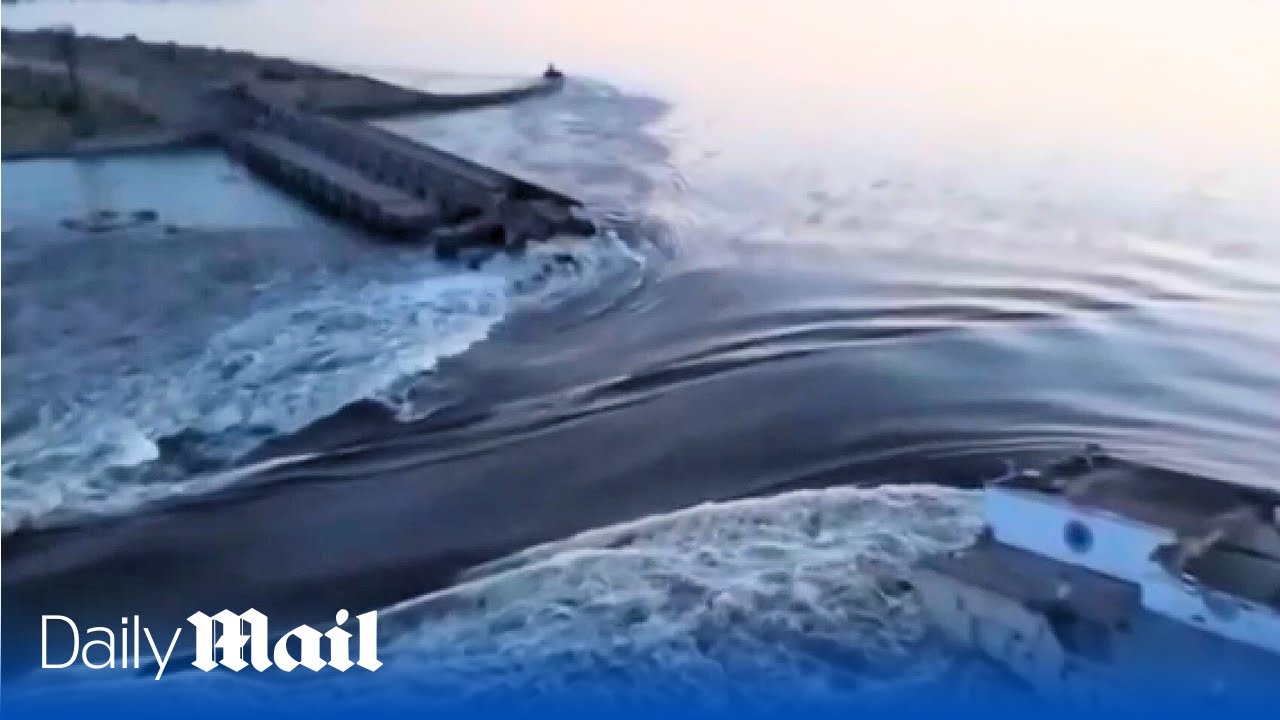 Russia blows up Ukraine dam at Kakhovka power plant threatening  'catastrophic' flood