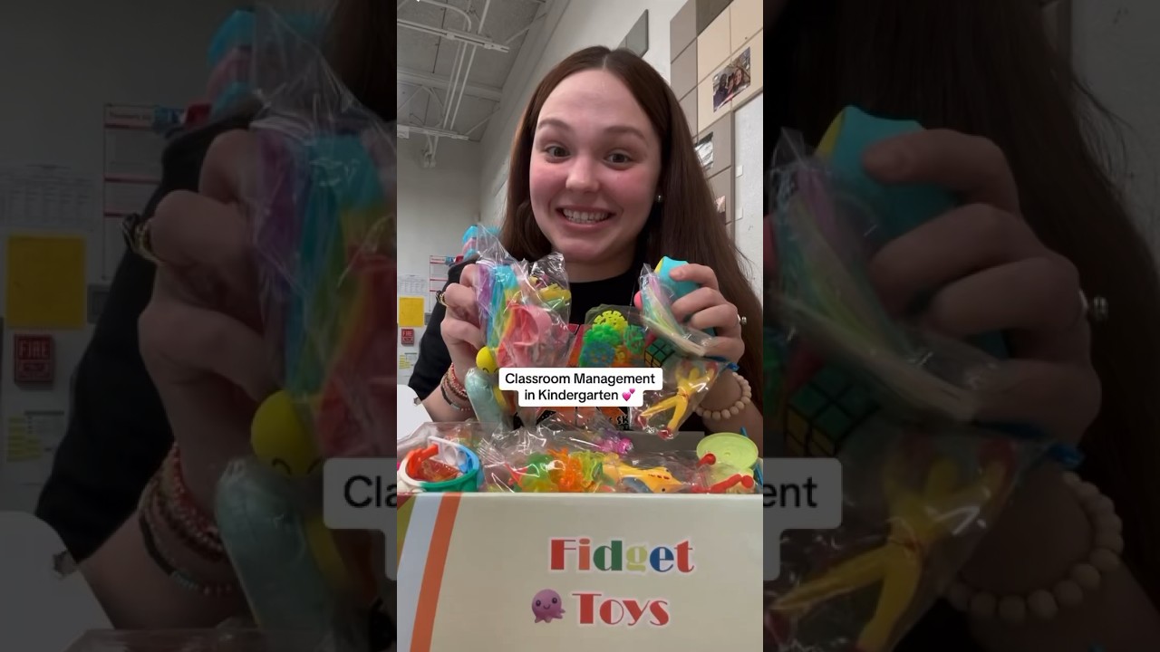 YES, I BRIBE MY KINDERGARTENERS WITH TOYS & STICKERS 😂💕 #teacher #classroommanagement  #toys
