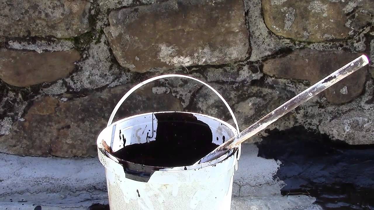 reparación en cubierta o tejado con alquitrán o ¨petroleo¨