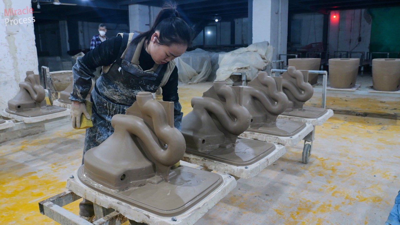 How Ceramic Toilet Seats Are Made in the Chinese Factory