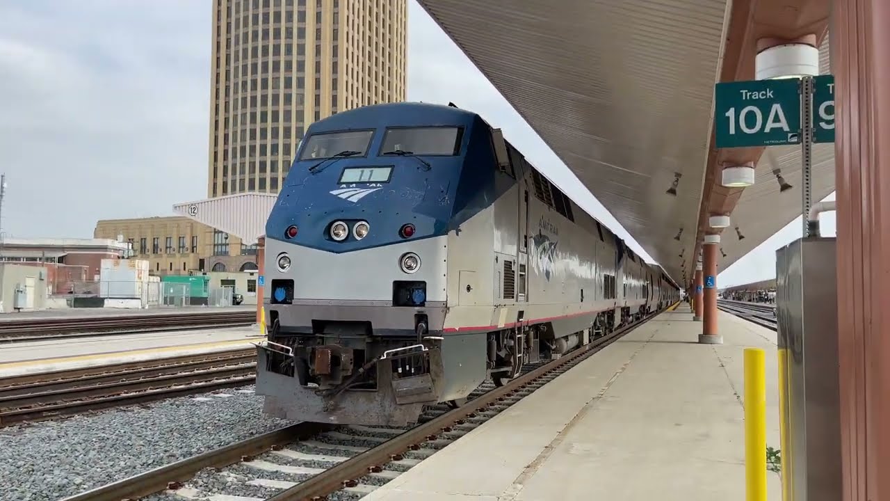 Amtrak and Metrolink Evening Rush at LA Union Station - Los Angeles
