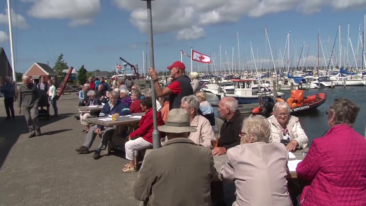 Koncert på Kerteminde Marina 2016 med: Nymarkens Harmonikaklub,