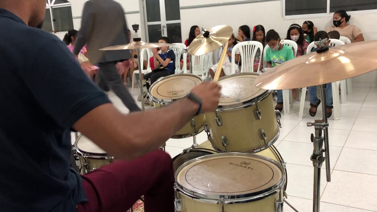 Hino 547 - Harpa cristã - O Rei está voltando |Drum Cover|