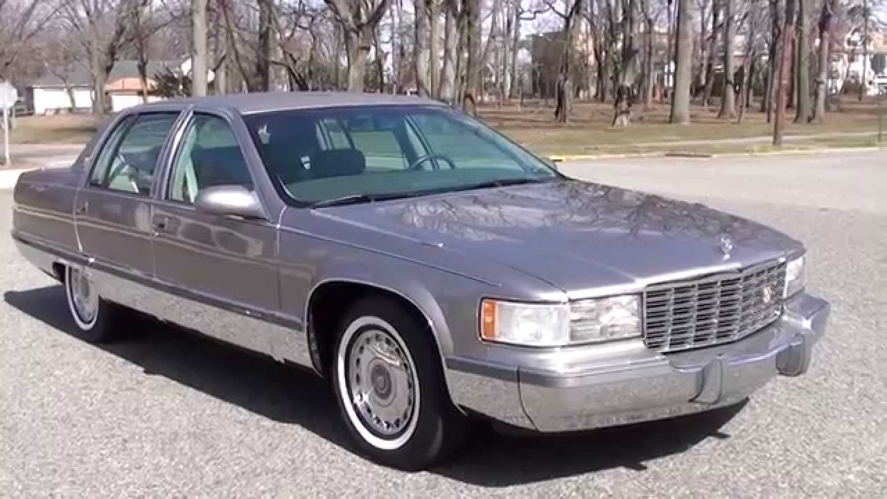 1995 Fleetwood Brougham in pristine condition walk around.