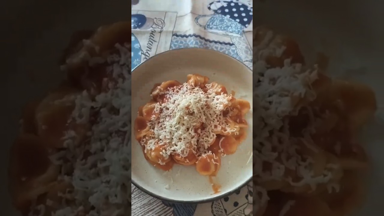 Ragù della Domenica con Orecchiette 