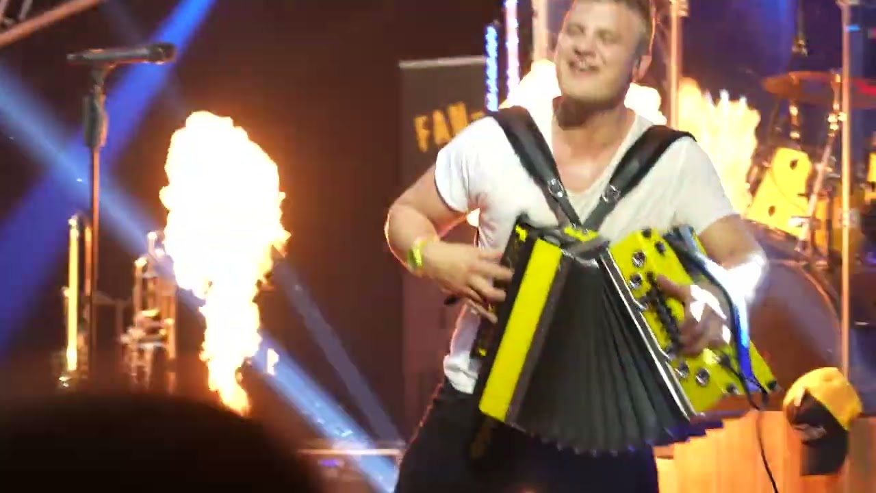 Die PartyHirschen   LIVEBamd - Musikzentrale.ch buchen Schweiz