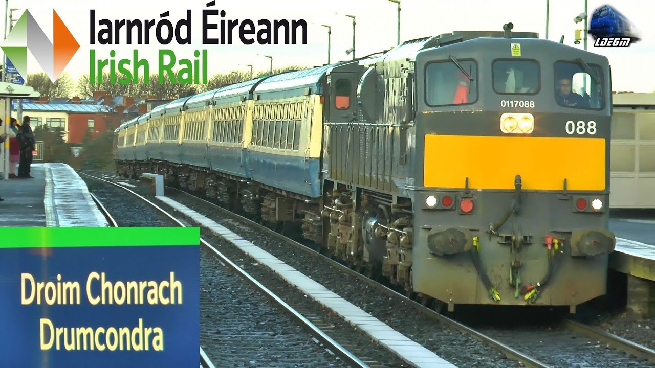 Morning Trains in Drumcondra Station 🚂🚅🚆 Trenurile Dimineții în Stația Drumcondra - 17 December 2022
