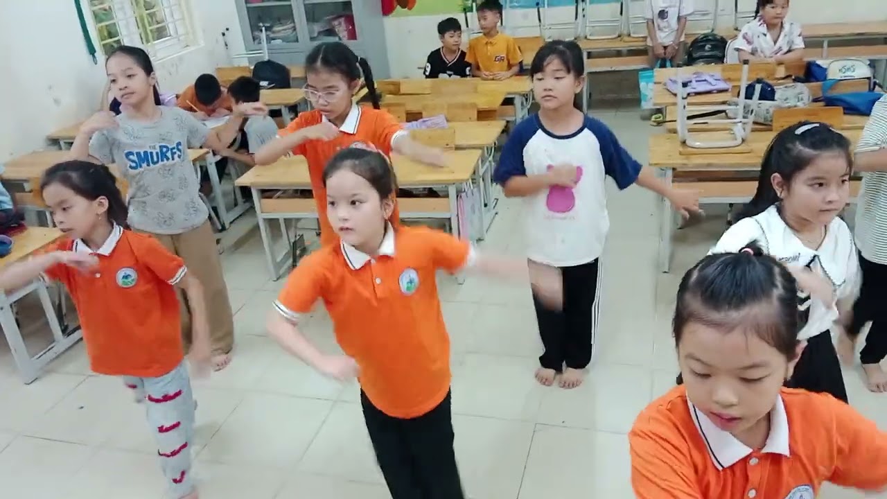 Khởi động buổi sáng tạo hứng thú trước buổi học ❤️ team cô Thủy ❤️