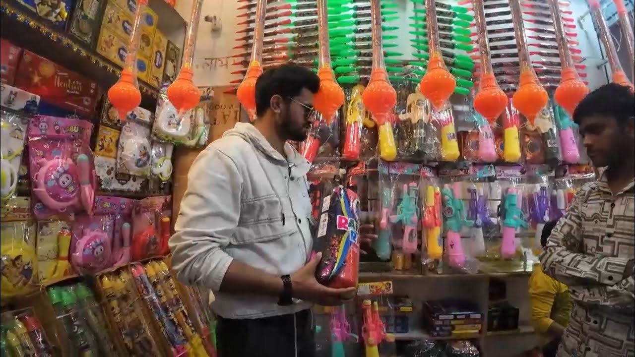 Cheapest Holi items Shopping 2026 | Wholesale market in Bihar  पिचकारी गुलाल गुब्बारे  