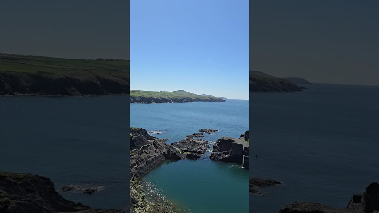 Blue Lagoon wales (gales)
