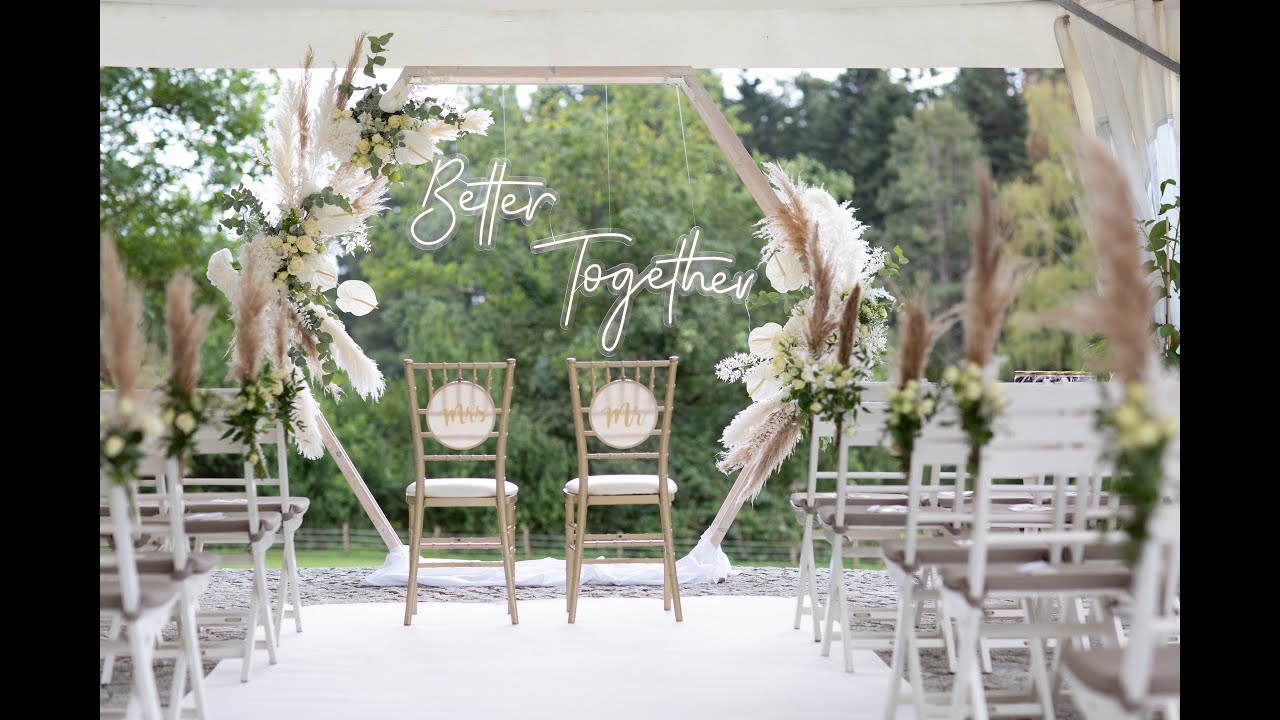 Hochzeit Hoher Darsberg, Fine Art Wedding gold weiss. Hochzeitslocation Baden Württemberg