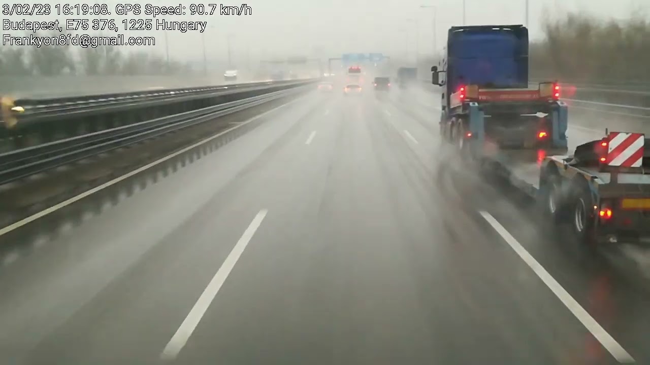 f**cking grazy ungarn drivers on Budapest episodes 1