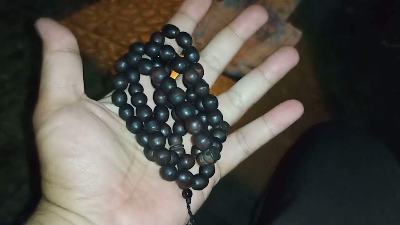 tasbih lawas , riadhoh guru sepuh zuriat Syeikh xxx berbulan2, dibawa lagi ke beberapa guru lainnya.