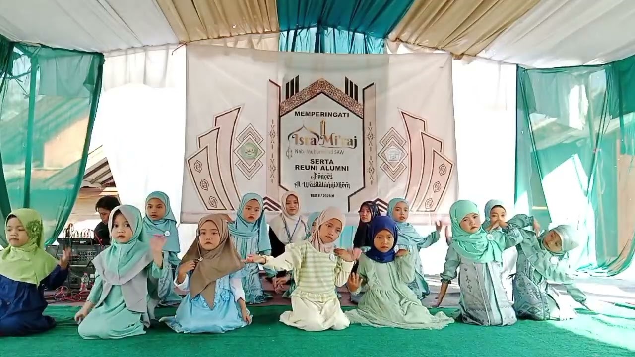 Tarian Ya 'Adlal Husama