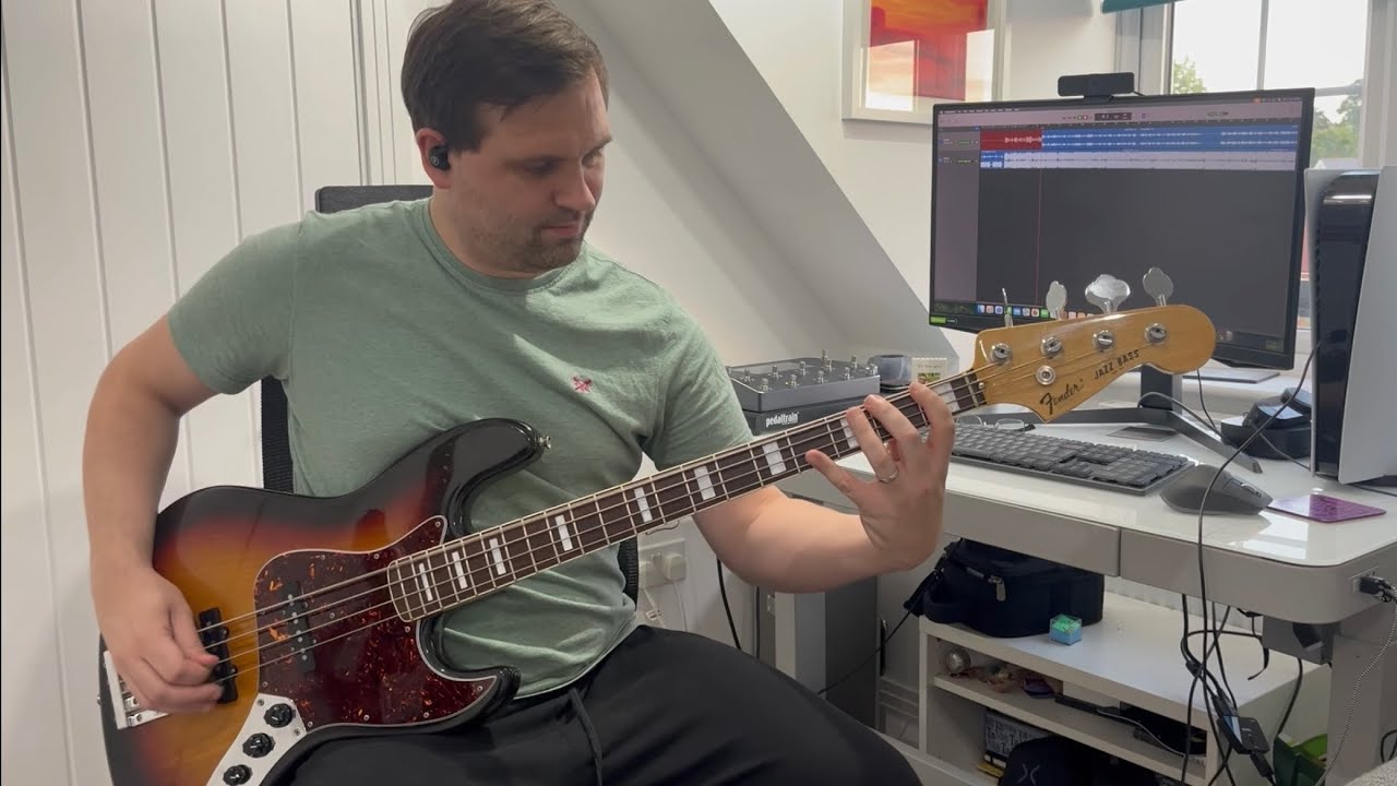 Blight Town - Hawaii Six-0 | Bass Cover