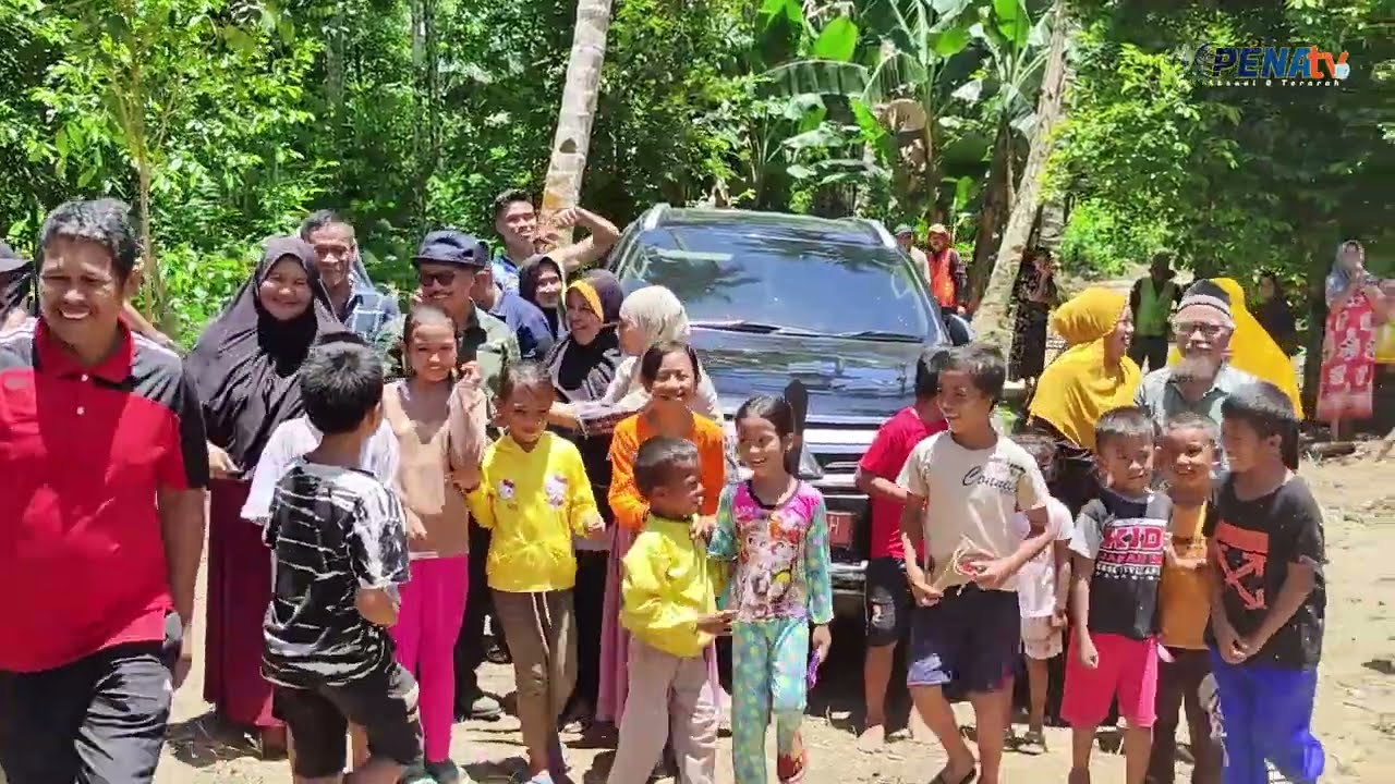HEBAT!  Tembus Keterisoliran Laonti, Bupati Surunuddin Rintis Jalan Baru