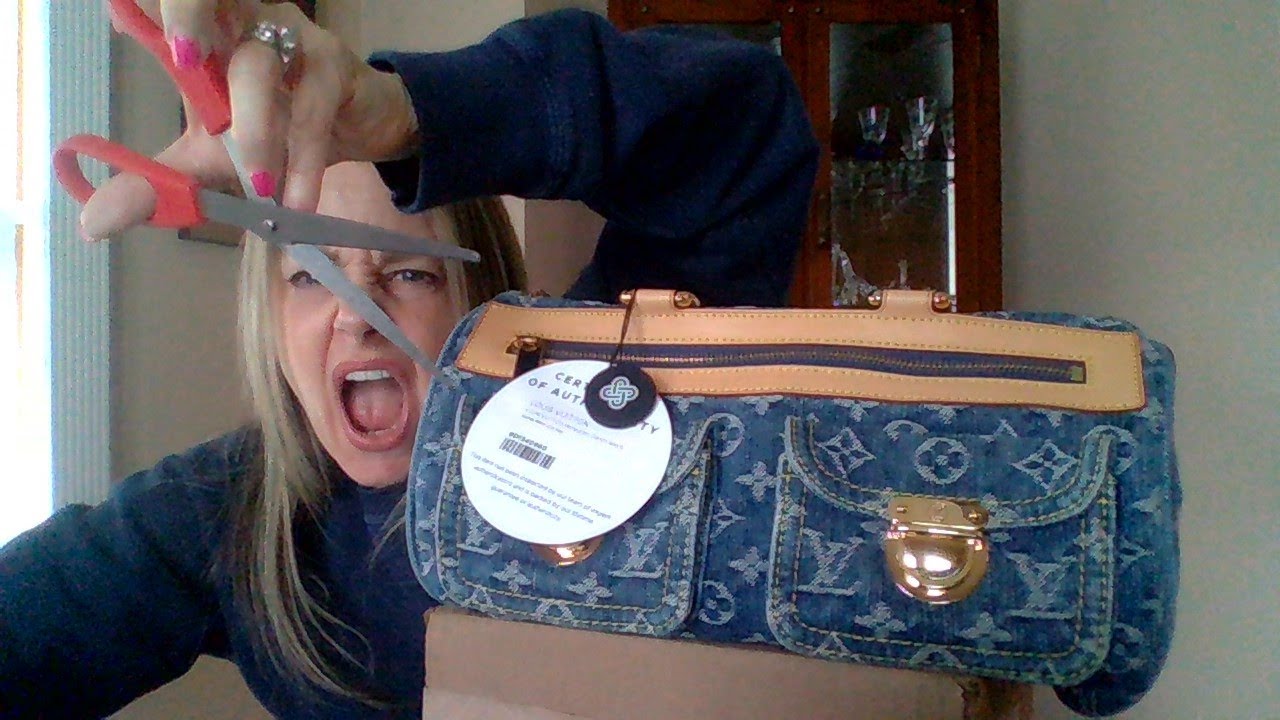 LOUIS VUITTON NEO DENIM SPEEDY TAG CUTTING CEREMONY & WHAT FITS
