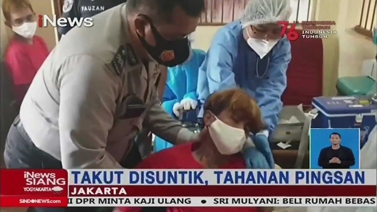 Fobia Jarum Suntik, Napi Bertato Pingsan saat Vaksinasi COVID-19 #iNewsSiang 07/08