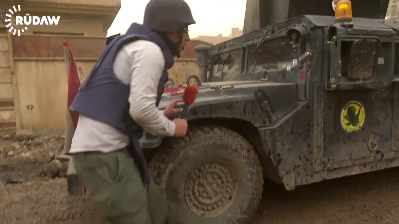 Clashes continue as ISIS fights Iraqi forces to hold on to Mosul districts