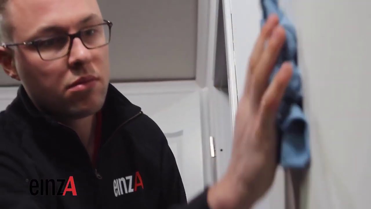 einzA Superior Clean Flecken entfernen - reinigungsf&auml;hige Wandbeschichtung