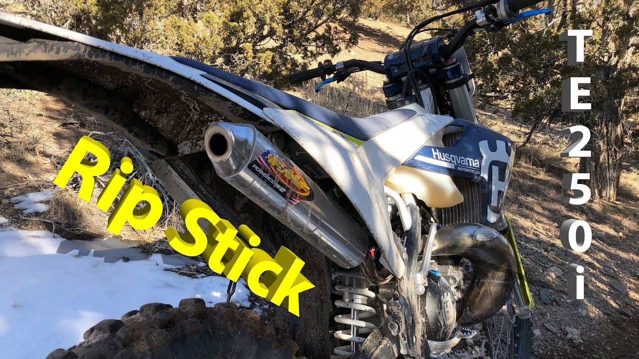 Burning the desert on the 2018 Husqvarna TE 250i