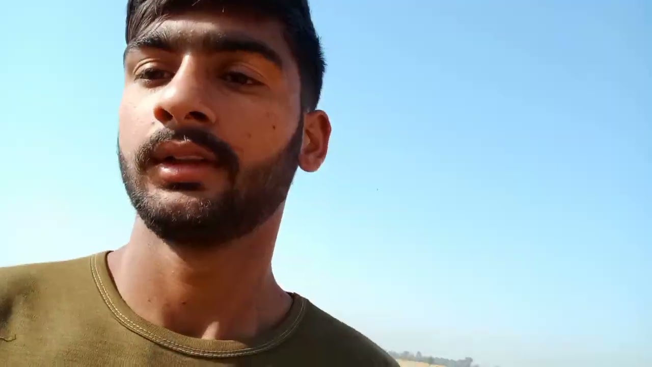 bhains ka chara check Karen aur apne Punjab channel ko subscribe Karen