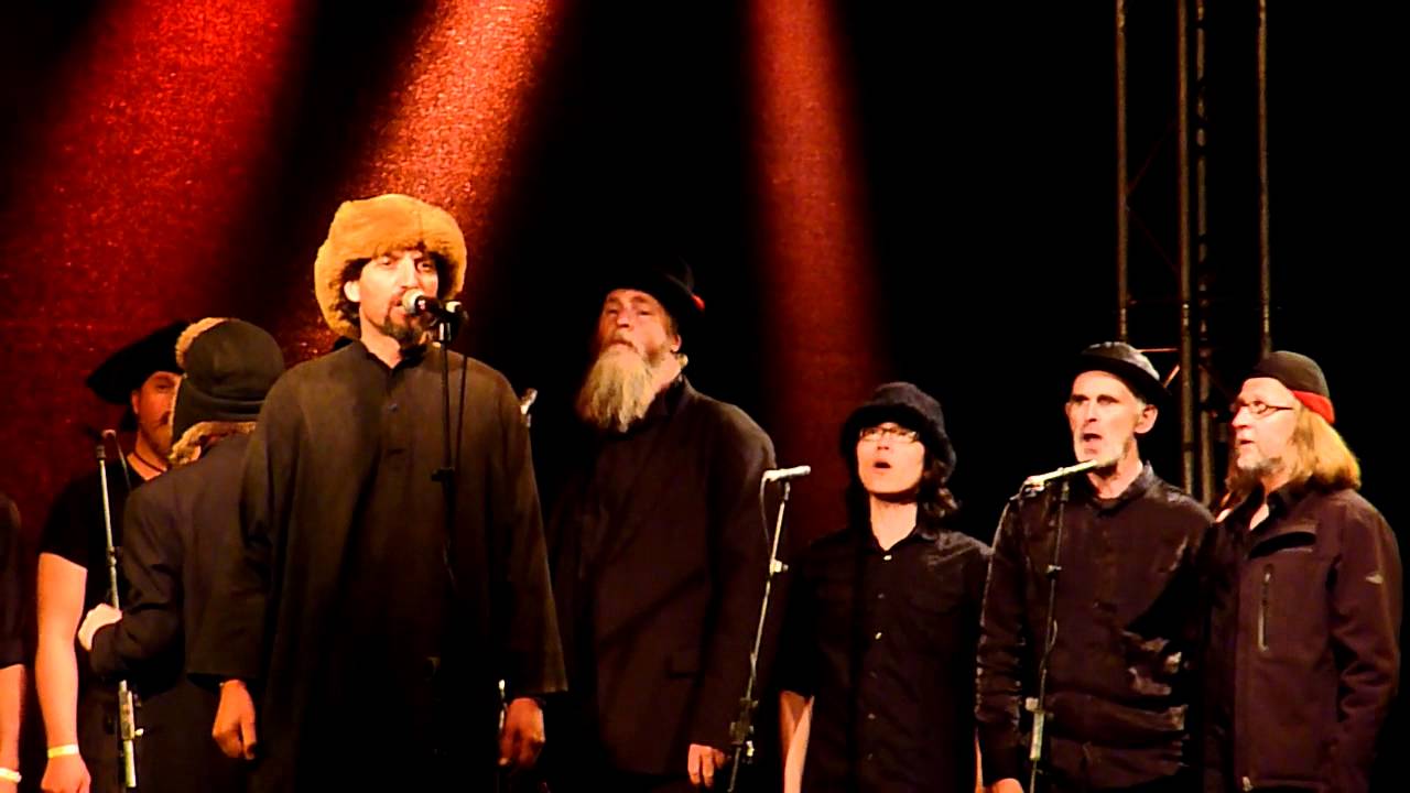 The Spooky Men's Chorale sing 