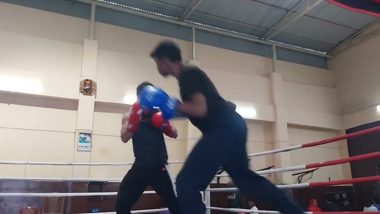 Pawan & kabir second round sparing #Boxing Gangtok #sikkim #Nagesh vlogging 