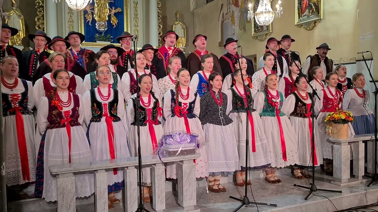 Góralskie Sto lat z okazji Dnia Babci i Dziadka w wykonaniu Zespołu Wierchy z Milówki