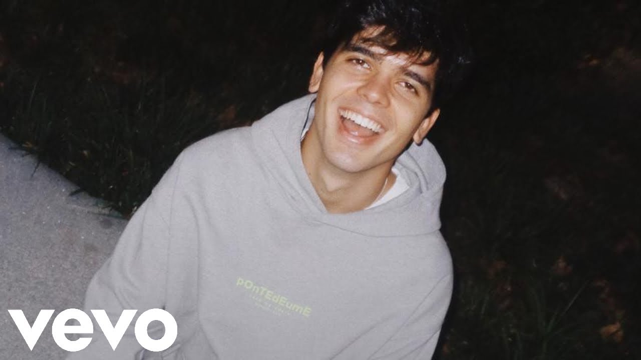 i&ntilde;igo quintero - Que No S&eacute; a D&oacute;nde Voy, No Es Real (Music Video)