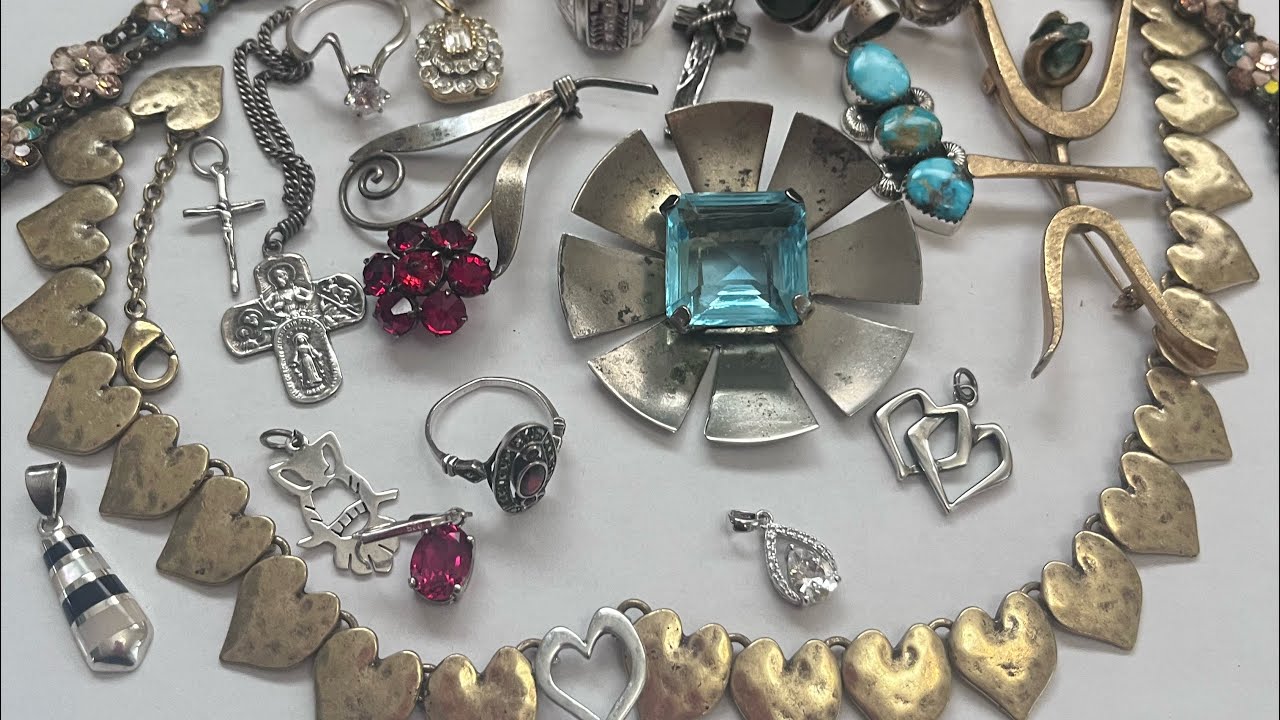 Vintage Cameo Haul ! Vintage sterling jewelry Haul ! Vintage Buckle lot ! 